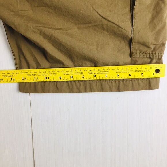 LEVI STRAUSS Men's Brown 100% Cotton Cargo Bermuda Red Tag Shorts Size 40 XL - Picture 12 of 12